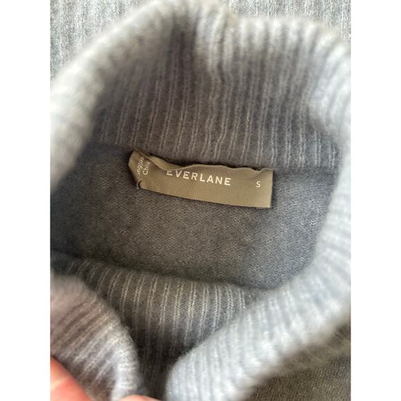 Everlane Mock Neck Wool Yak Blend Sky Blue Sweater Women's sz Small Preppy Cozy - Picture 9 of 12